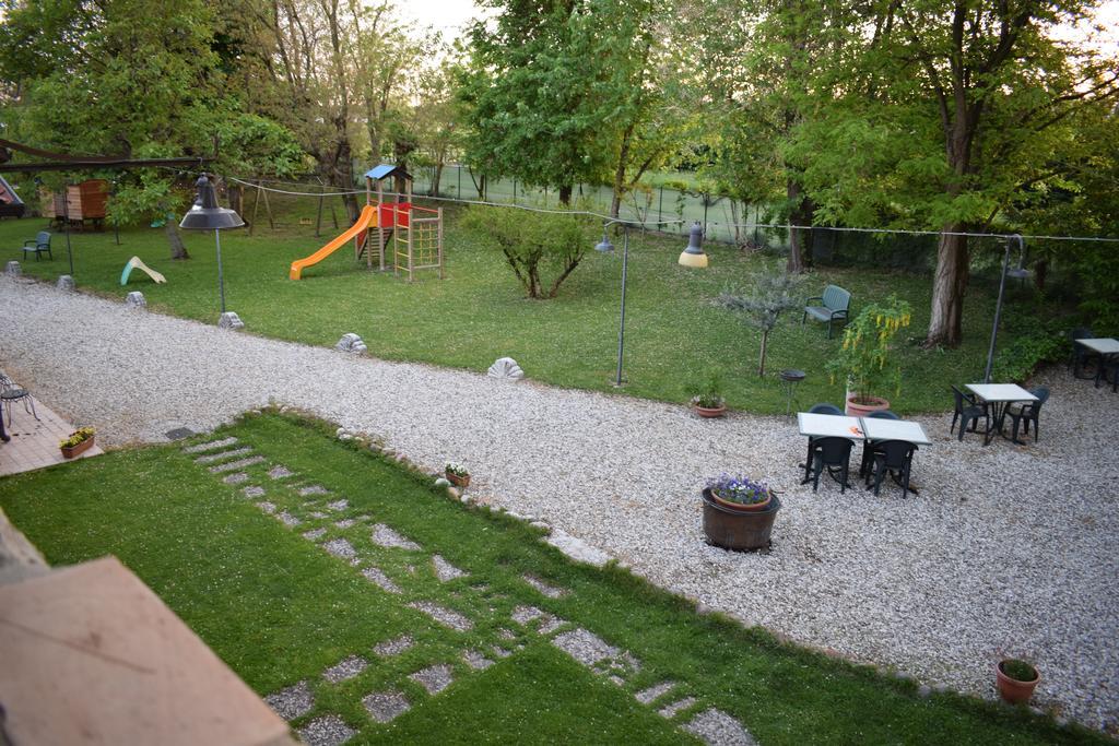 Agriturismo Fior Di Pesco Sommacampagna Ngoại thất bức ảnh