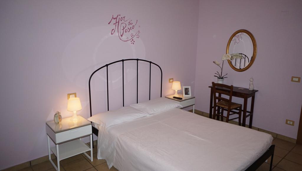 Agriturismo Fior Di Pesco Sommacampagna Ngoại thất bức ảnh